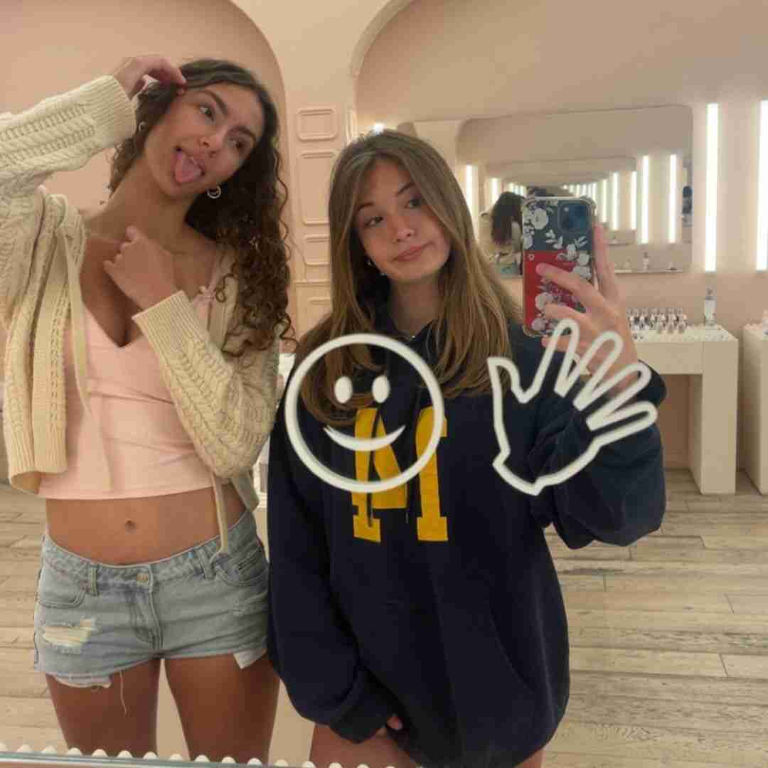 Emma Wilson - Accounting student using virtual lab reports with YourLabSolved